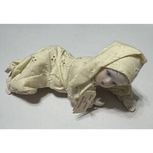 Vintage Made in Italy Capodimonte Porcelain Baby Doll With Tag Lying Down 7.5”